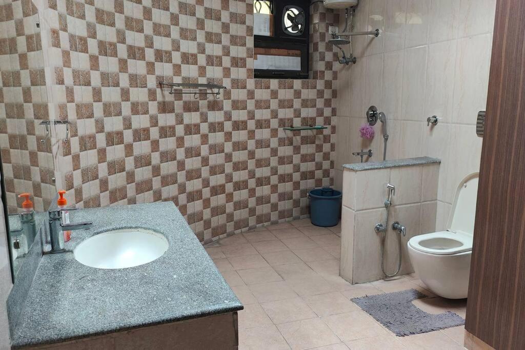 Basti House - Boutique Homestay 勒克瑙 外观 照片