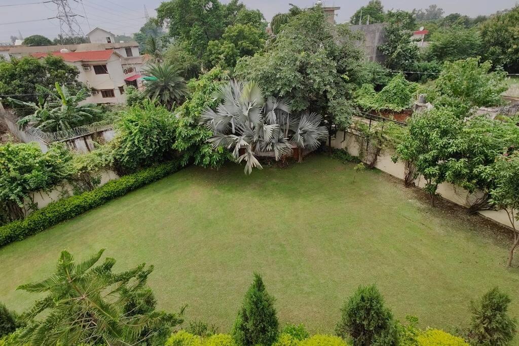 Basti House - Boutique Homestay 勒克瑙 外观 照片